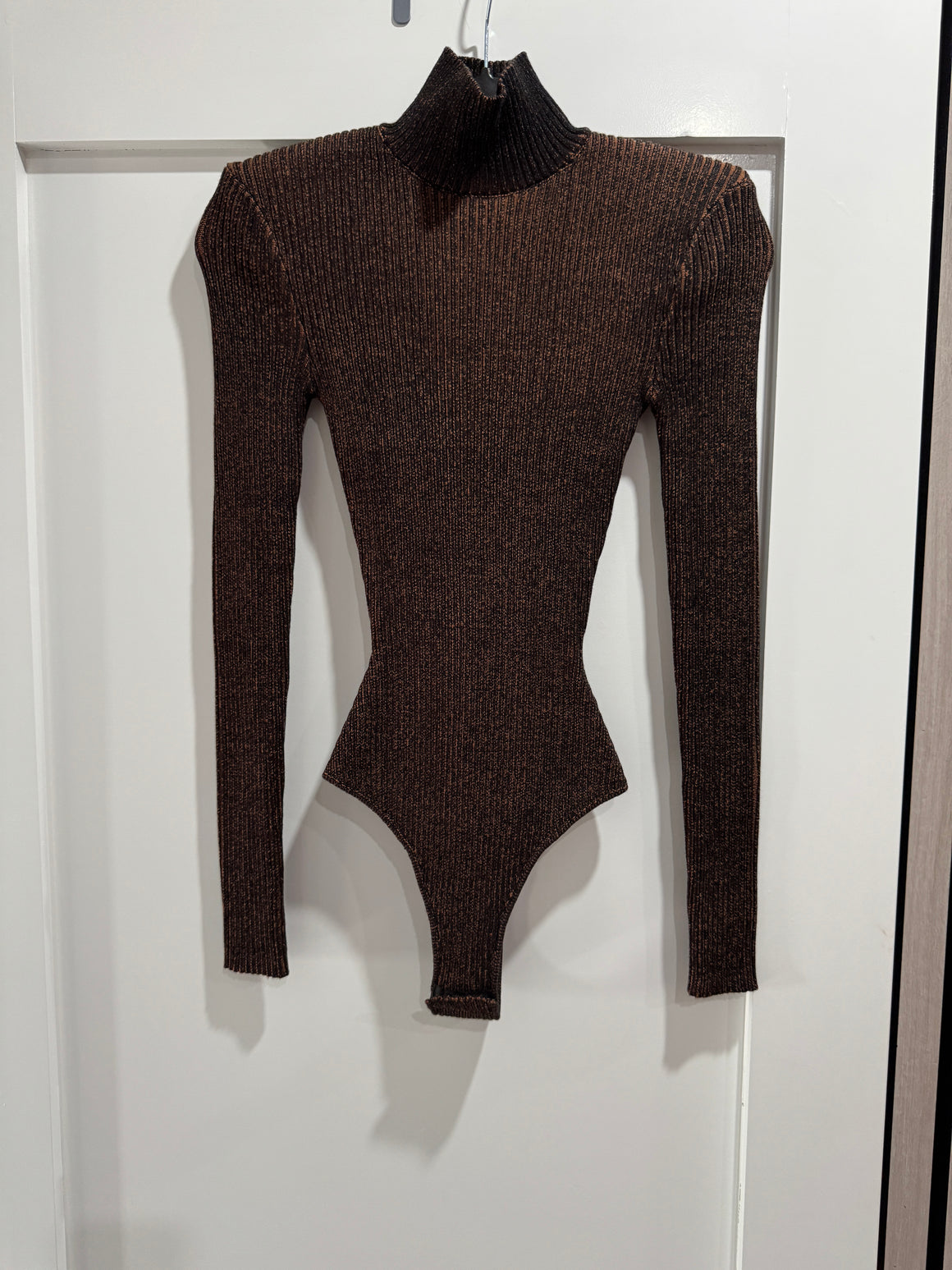 SER.O.YA Knit Turtleneck